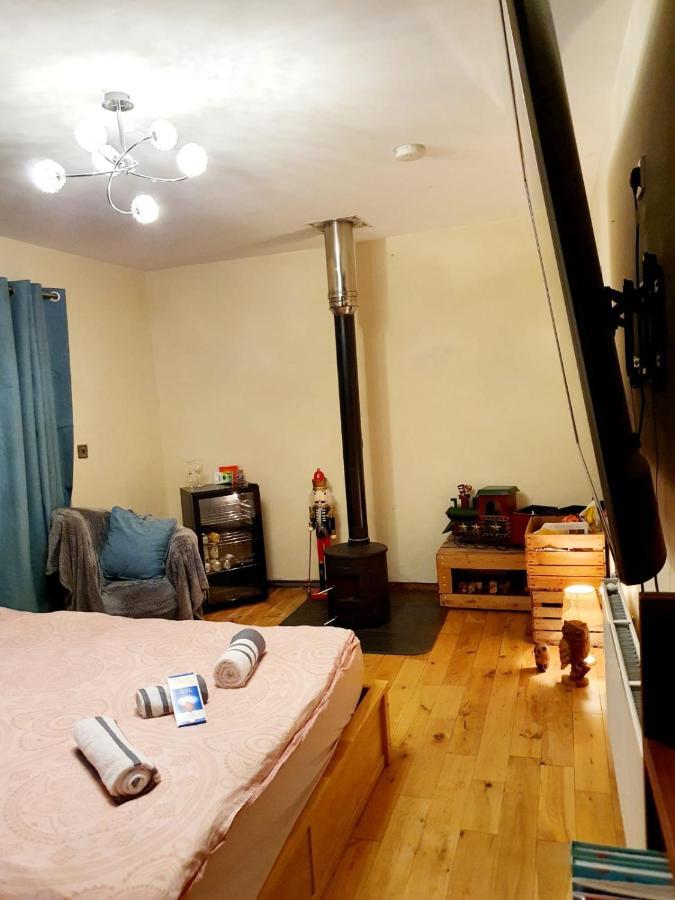 No 9 Manor Way Carmarthen Exterior foto